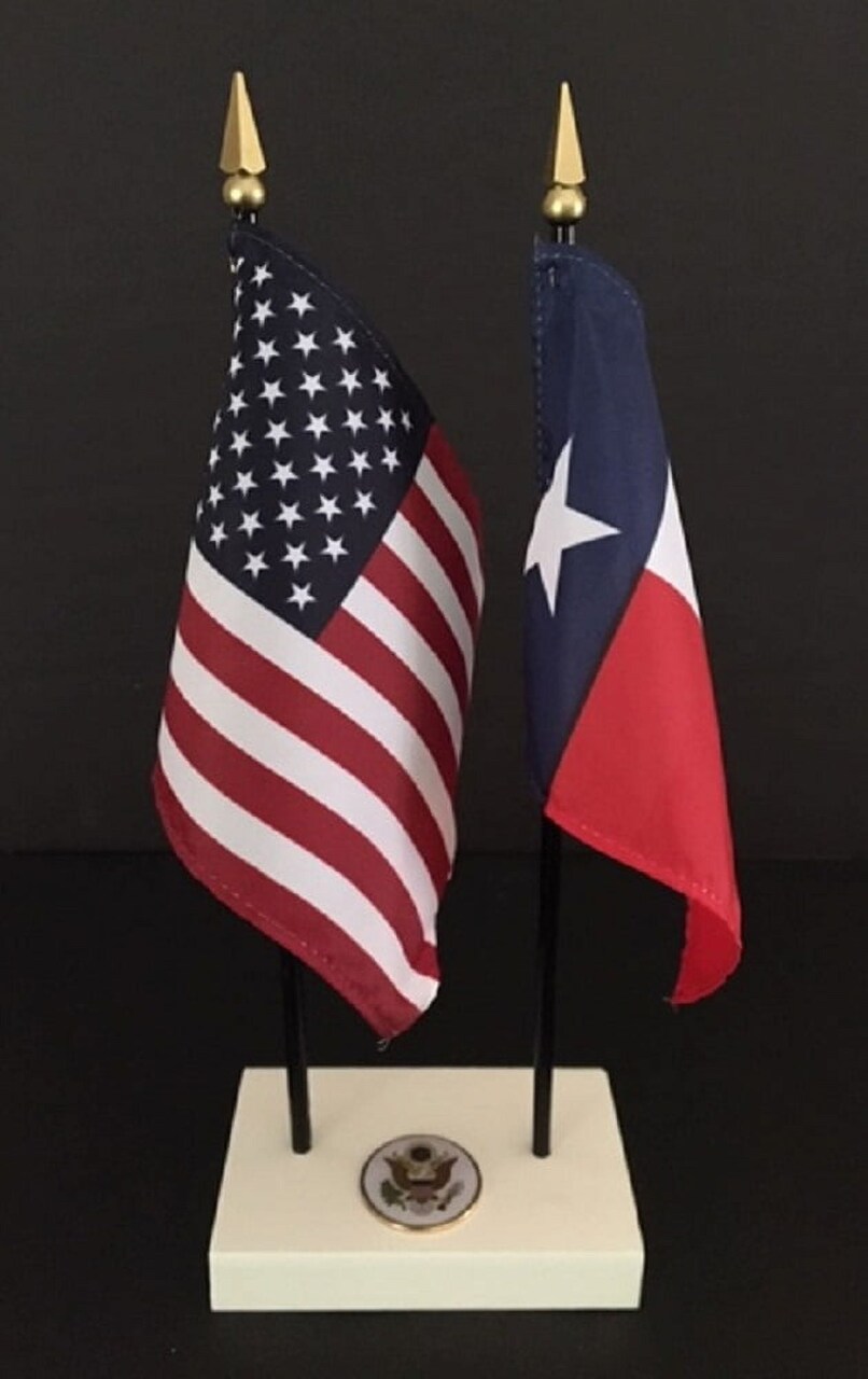 Texas Executive Desk Set; Two 4x6 Inch Flags, White Base with US Seal